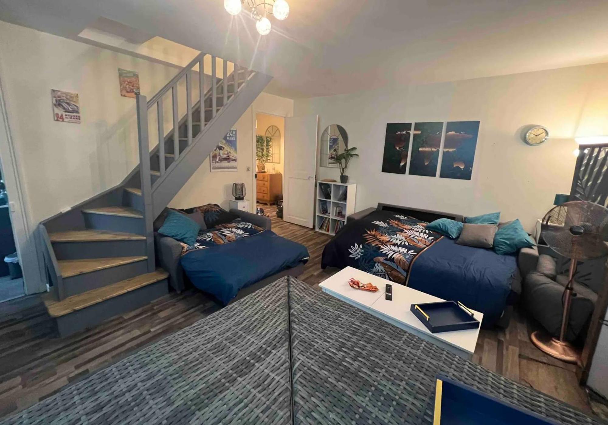 Duplex Au 2Eme Et De Notre Maison -Acces Au Jardin-Smart Tv-Streaming-Wifi Ле-Ман Экстерьер фото